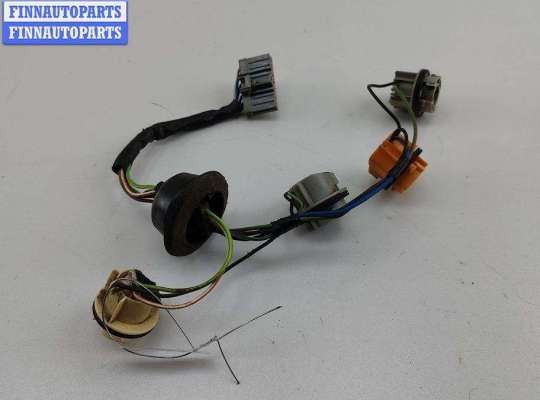 Патрон лампы фонаря FO1871559 на Ford Mondeo III (2000-2007)