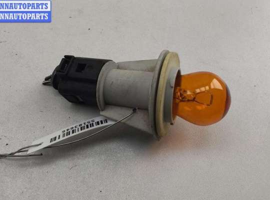купить Патрон лампы указателя поворота на Skoda Octavia mk1 (A4 1U) 1996-2010