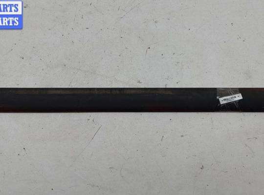 купить Молдинг двери задней правой на Volkswagen Golf-3