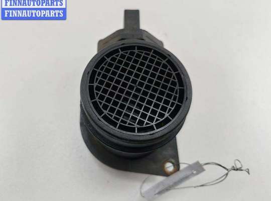 купить Расходомер (измеритель потока воздуха) на Audi A4 B7 (2004-2008)