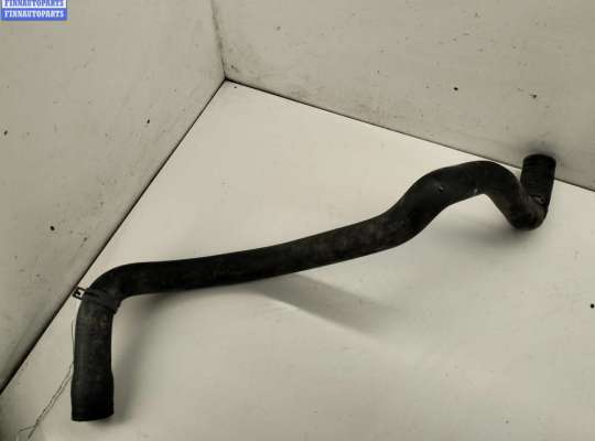 Патрубок радиатора VG2662878 на Volkswagen Golf-4