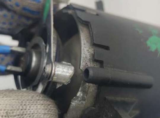 купить Фара противотуманная правая на Audi A4 B6 (2001-2004)