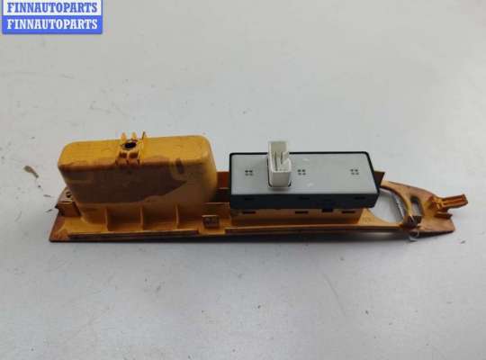 купить Блок кнопок управления стеклоподъемниками на Kia Carnival