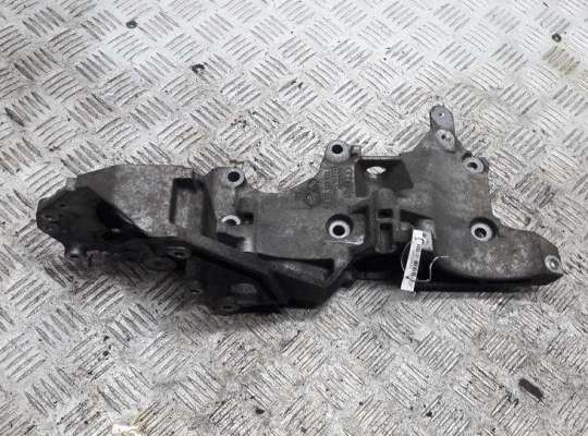 купить Кронштейн ТНВД на Seat Altea