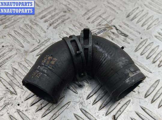 Патрубок VG2621945 на Volkswagen Passat B5