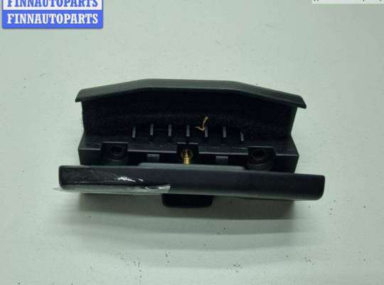 купить Кронштейн крепления на Volkswagen Passat B5