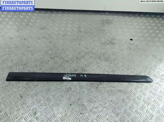 Молдинг на Opel Zafira B