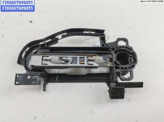 купить Корпус (держатель) ручки двери задней левой на Audi A6 C6 (2004-2011)