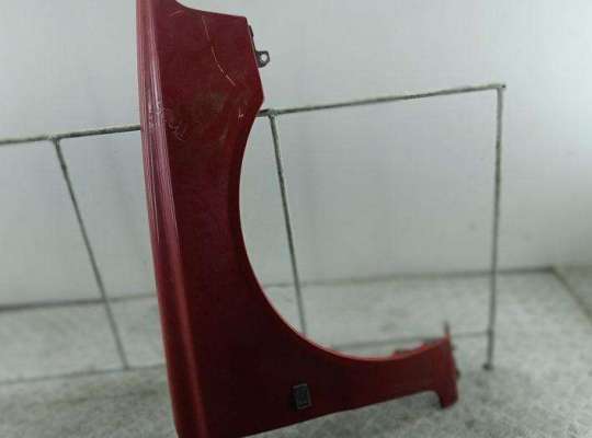 купить Крыло переднее правое на Volvo S40 / V40 (1995-2004)