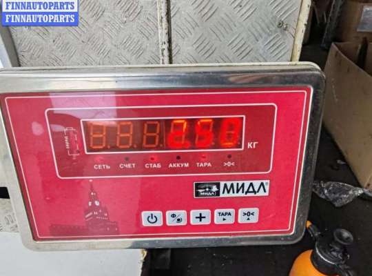 Фара передняя на Audi A4 (8E/8H, B6)