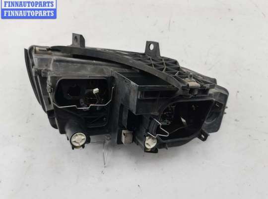 Фара передняя на Audi A4 (8E/8H, B6)
