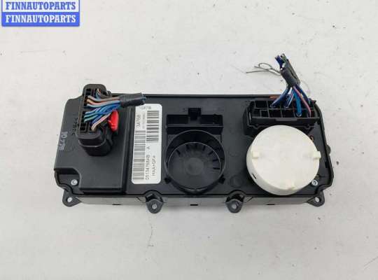 купить Переключатель отопителя на Chrysler Voyager (2001-2007)