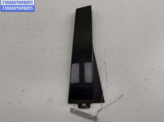 купить Накладка двери задней правой на Volkswagen Passat B5