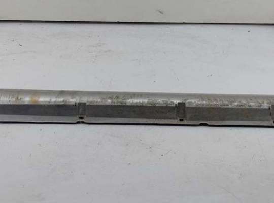 купить Накладка на порог наружная правая на Opel Omega B (1994-2003)