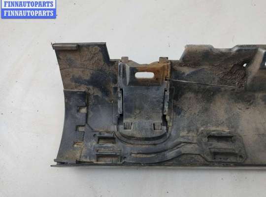 купить Накладка на порог наружная правая на Opel Omega B (1994-2003)