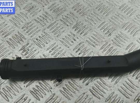 купить Трубка охлаждающей жидкости пластиковая на Volkswagen Golf-4