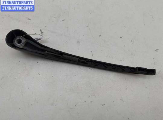 купить Щеткодержатель (поводок стеклоочистителя) задний на Audi A6 C5 (1997-2005)