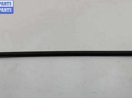 Молдинг двери передней левой BM3584296 на BMW 3 E36 (1991-2000)