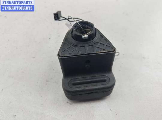 купить Кнопка открывания багажника на BMW 5 E39 (1995-2003)