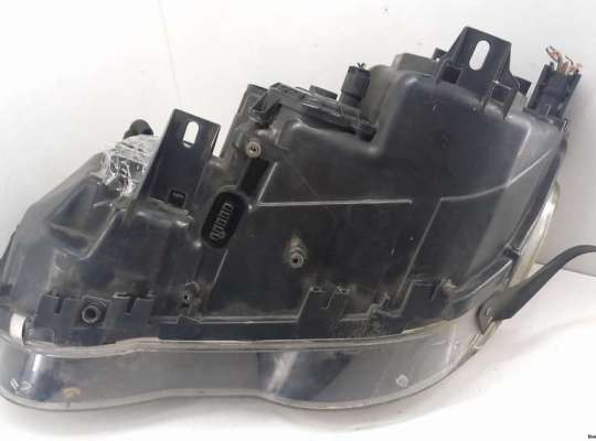 купить Фара правая на BMW 7 E65/E66 (2001-2008)