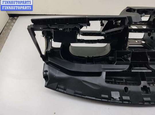 купить Панель приборная (торпедо) на Volkswagen Golf-6