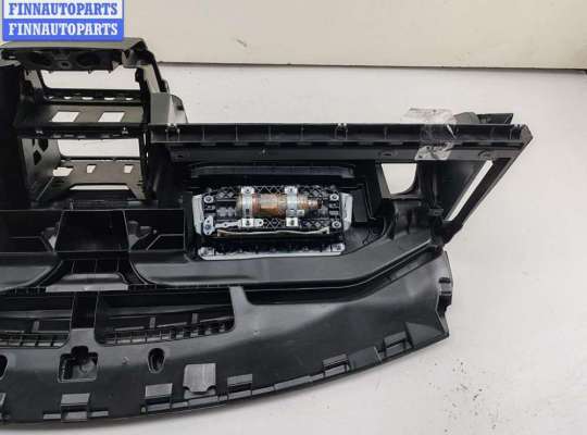 купить Панель приборная (торпедо) на Volkswagen Golf-6