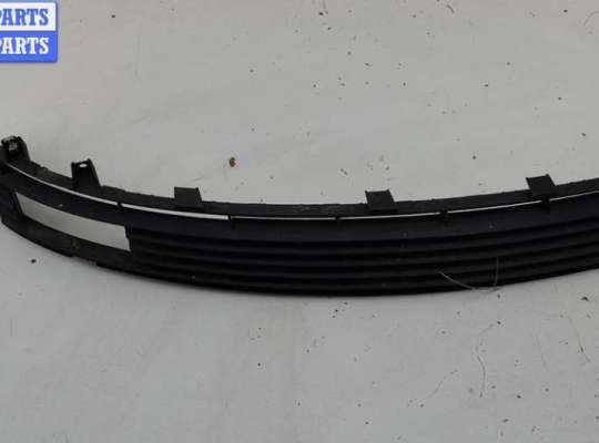 купить Решётка (заглушка) в бампер на Opel Omega B (1994-2003)