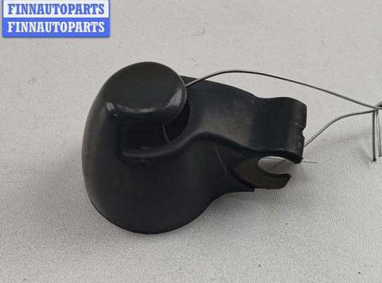 купить Крышка поводка стеклоочистителя на Volkswagen Passat B5