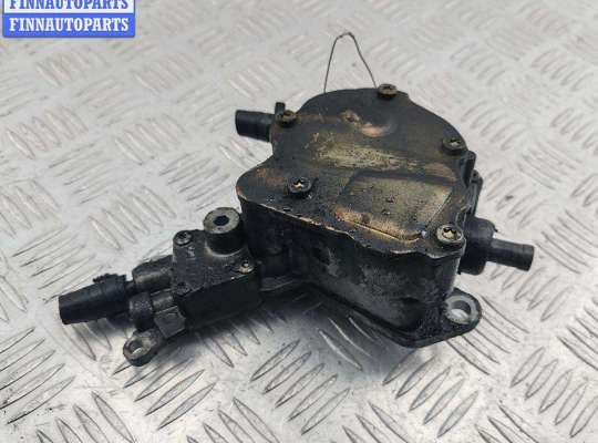 купить Насос вакуумный на Volkswagen Passat B5
