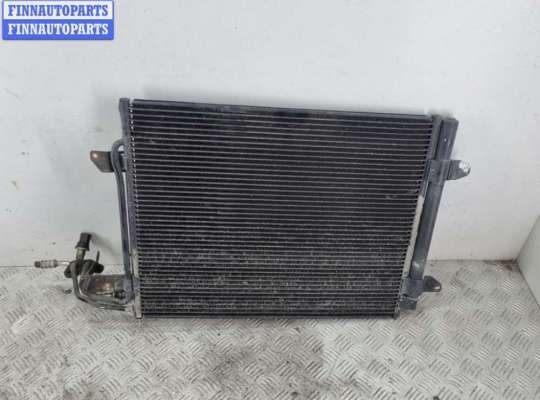 Радиатор охлаждения (конд.) VG2404372 на Volkswagen Touran