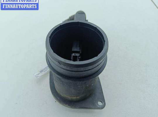 купить Расходомер (измеритель потока воздуха) на Volkswagen Passat B5