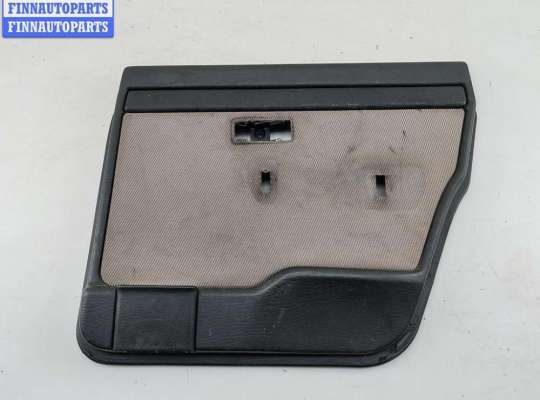 купить Обшивка двери задней правой (дверная карта) на Audi 100 C3 (1982-1991)