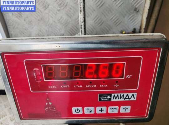 купить Обшивка двери задней правой (дверная карта) на Audi 100 C3 (1982-1991)