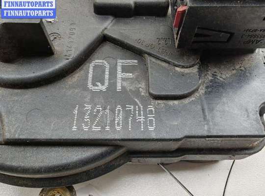 Замок боковой двери на Opel Astra H / Classic