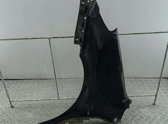 купить Крыло переднее правое на Renault Scenic I (1996-2003)