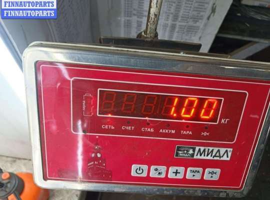 купить Защита крыла (подкрылок) передняя правая на Volkswagen Passat B5