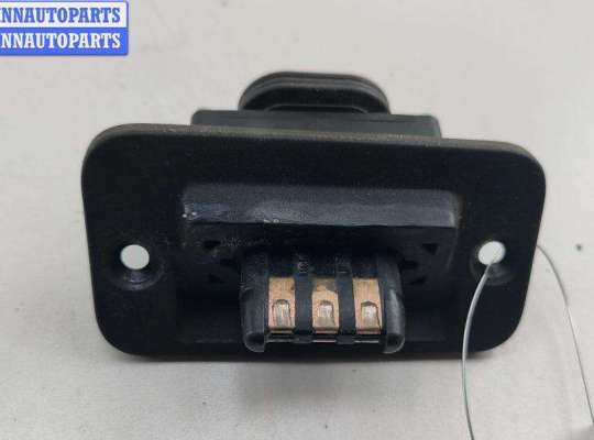 купить Выключатель концевой (концевик) на Volkswagen Caddy (2004-2010)