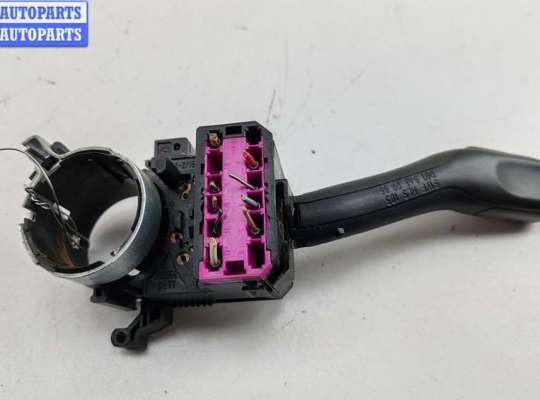 купить Переключатель поворотов на Skoda Fabia mk1 (6Y)