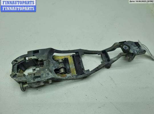 купить Корпус (держатель) ручки двери задней правой на Volkswagen Passat B5+ (GP)