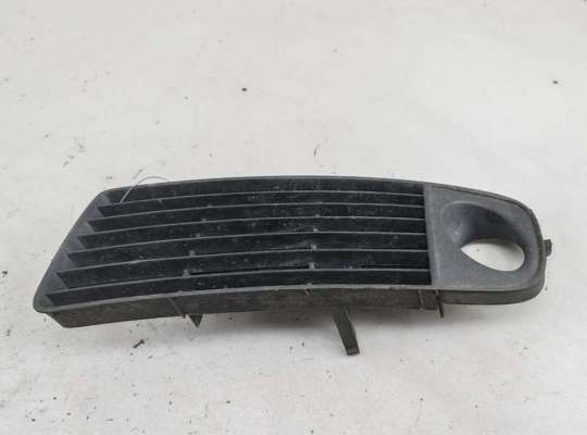 Рамка фары противотуманной левой AU1547694 на Audi A6 C5 (1997-2005)