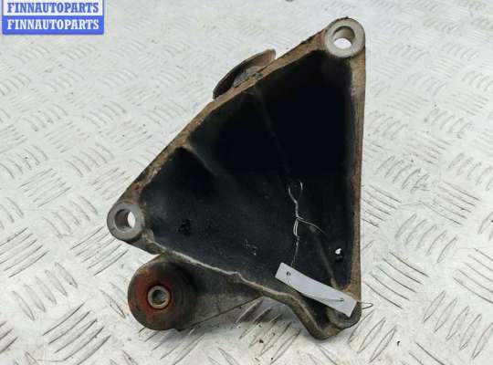 купить Кронштейн КПП опорный на Volkswagen Passat B5+ (GP)