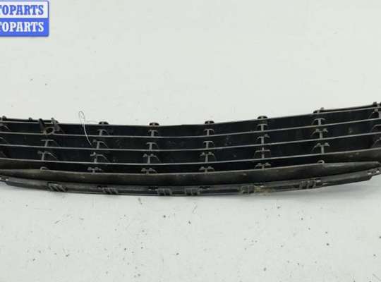 купить Решётка (заглушка) в бампер на Opel Zafira B (2004-2014)