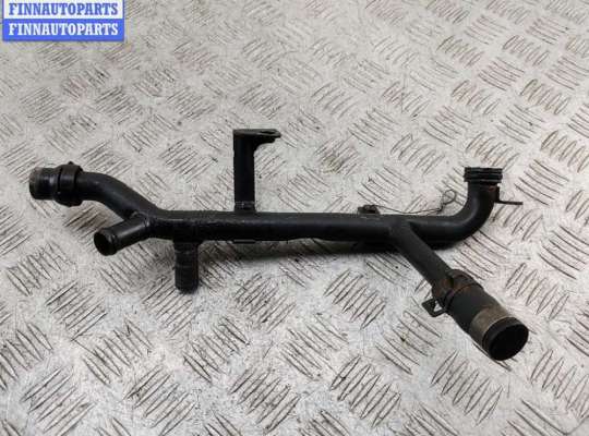 Патрубок (трубка, шланг) на Audi A4 (8E/8H, B6)