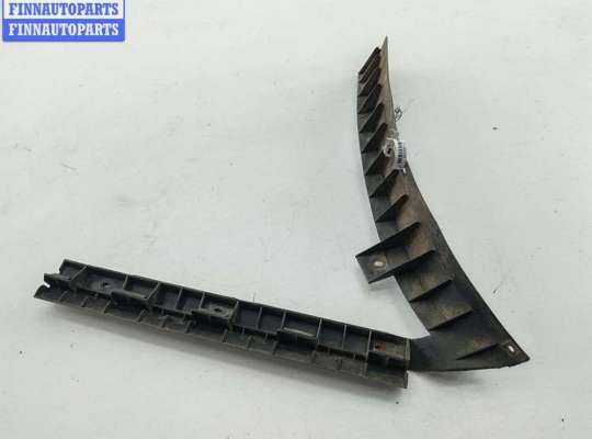 купить Кронштейн бампера заднего на Volkswagen Passat B5