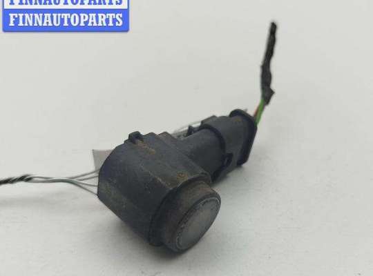 Датчик парковки (парктроник) задний VG2724111 на Volkswagen Passat B6
