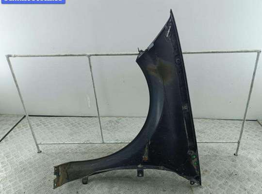 купить Крыло переднее правое на Renault Megane II (2002-2008)