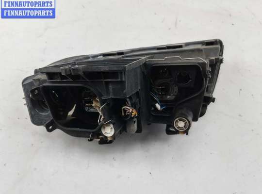 купить Фара правая на Audi A4 B6 (2001-2004)