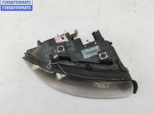 купить Фара правая на Audi A4 B6 (2001-2004)