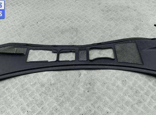 купить Дождевик на Volkswagen Passat B5+ (GP)