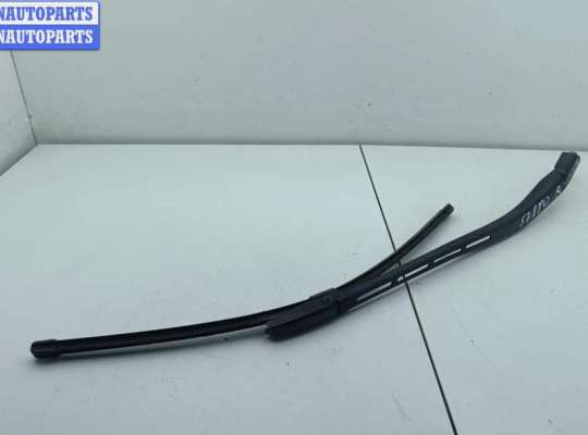 купить Щеткодержатель (поводок стеклоочистителя) передний на Audi A4 B6 (2001-2004)